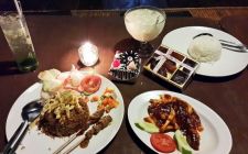 Kayu Manis Garden Resto & Gallery Provinsi Riau