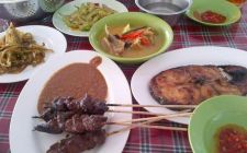 Rumah Makan Tepian Pandan Provinsi Kalimantan Timur