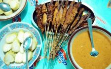 Sate Ayam H. Tukri Sobikun Provinsi Jawa Timur