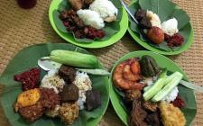 Nasi Jamblang Ibu Nur Provinsi Jawa Barat