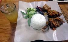 Ayam Penyet Surabaya Provinsi Kalimantan Tengah