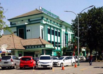 Rumah Sakit Umum Daerah Ibnu Sina Provinsi Jawa Timur